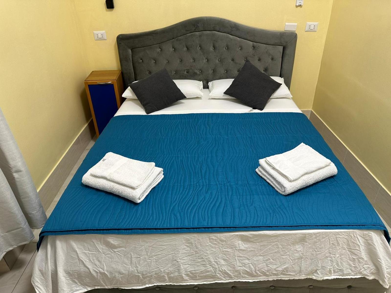 Turati Termini Bed & Breakfast Rome Luaran gambar